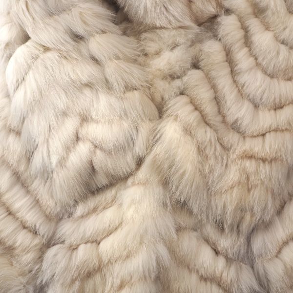 C3-FL039 ムーンクレセント MOON CRECENT フォックスファー FOX 最高級毛皮 ハーフコート 毛質 柔らか ホワイト 11 レディース_画像5