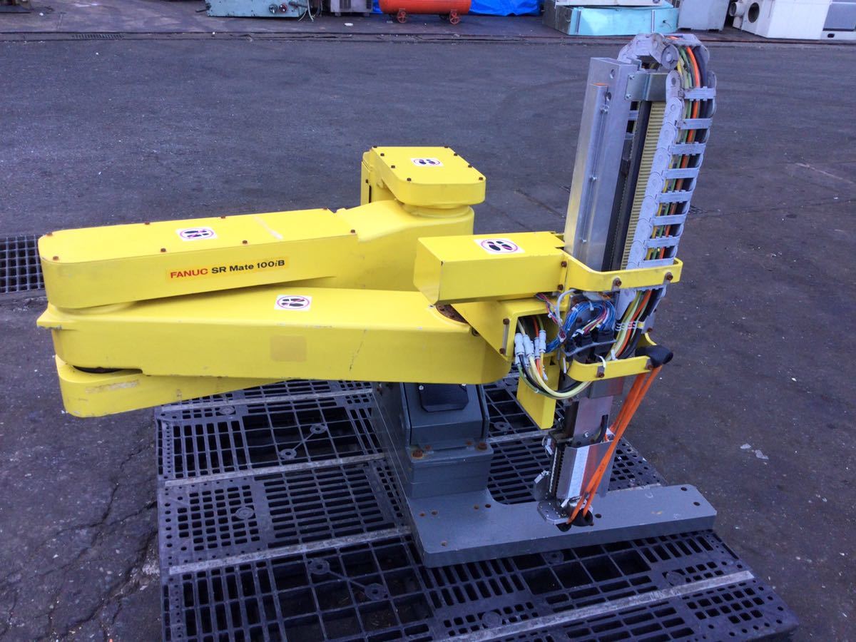 FANUC SR MATE 100iB ROBOT A05B-1190-B203 ( DATE 2005)_画像1