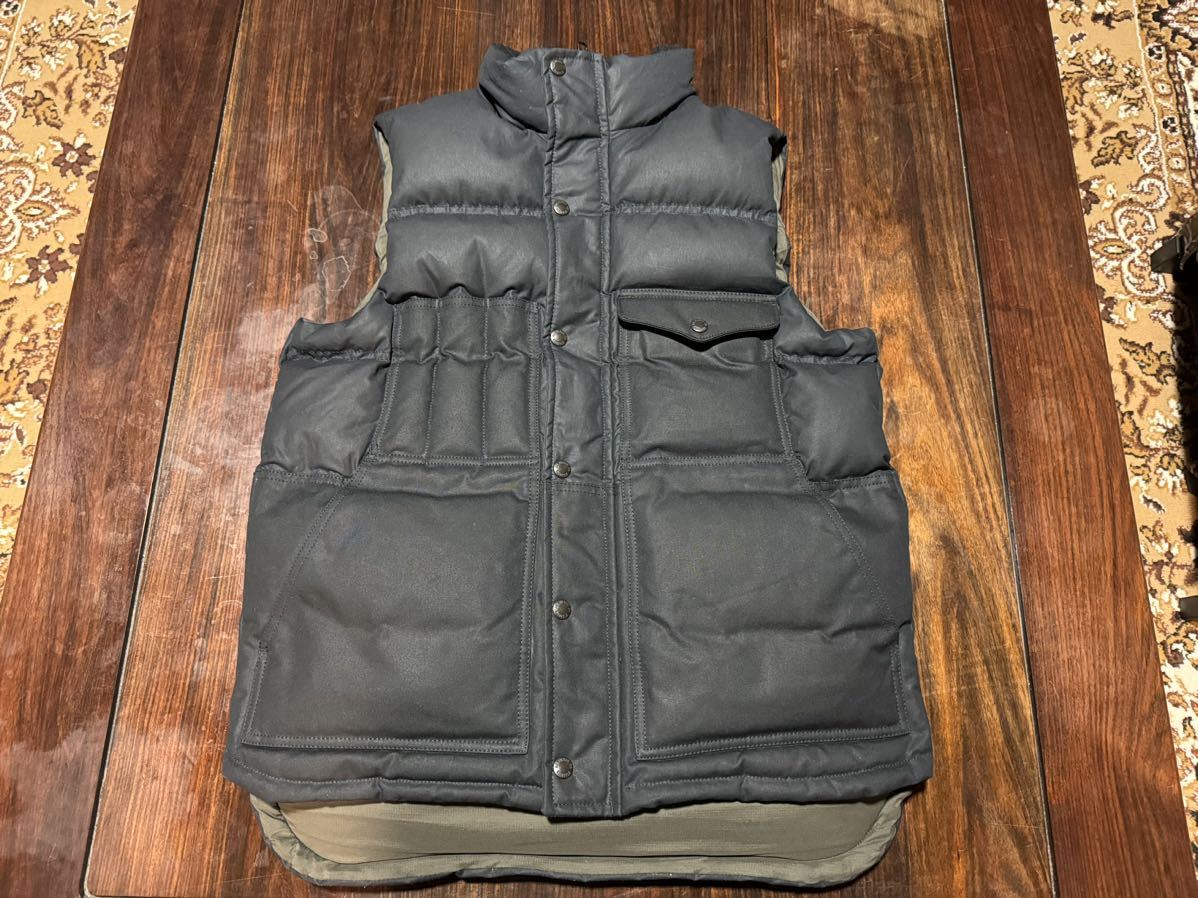 未使用 FILSON DOWN CRUISER VEST ダウン クルーザー ベスト ネイビー HARBOR BLUE キャンプ アウトドア 釣り オイルド