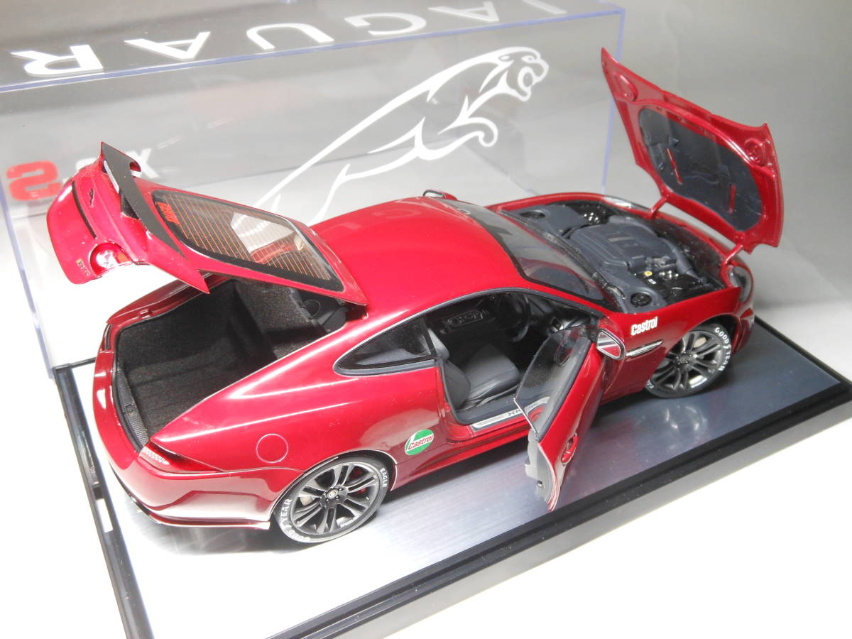 オートアート 1/18 ジャグァー XKR-S…2011(新ケース付属/元箱 オートアート 1/18 ジャグァー XKR-S…2011(新ケース付属/元箱