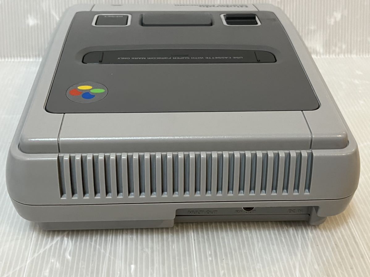 おそらく新品未使用 極上美品 スーパーファミコン 本体 後期型 おそらく新品未使用 極上美品 スーパーファミコン 本体 後期型