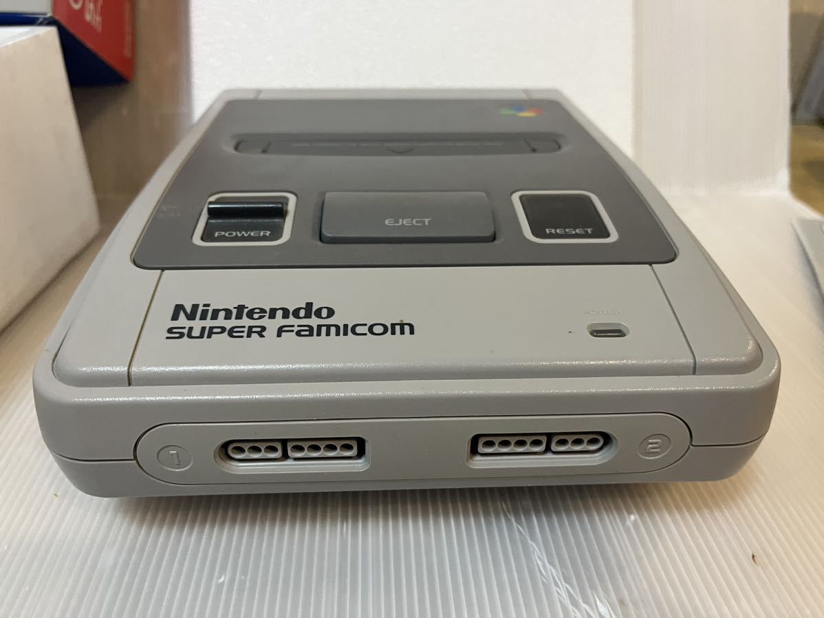 おそらく新品未使用 極上美品 スーパーファミコン 本体 後期型 おそらく新品未使用 極上美品 スーパーファミコン 本体 後期型
