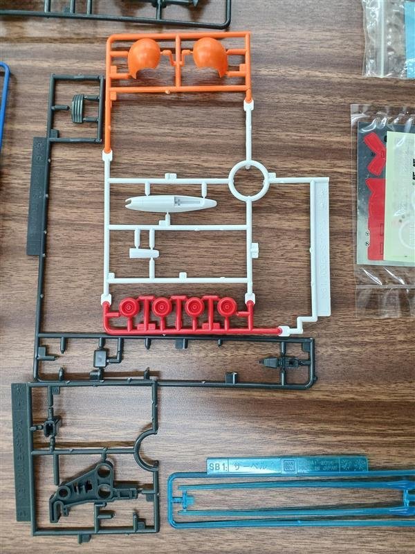 ジャンク品 ガンプラ MG Ex-Sガンダム(ランナーのみ、箱・説明 ジャンク品 ガンプラ MG Ex-Sガンダム(ランナーのみ、箱・説明