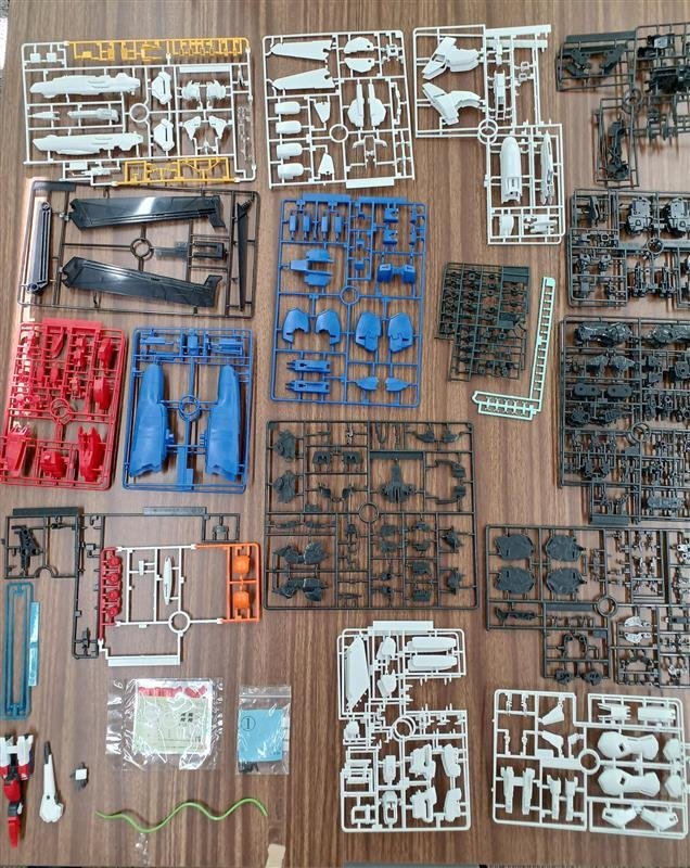ジャンク品 ガンプラ MG Ex-Sガンダム(ランナーのみ、箱・説明 ジャンク品 ガンプラ MG Ex-Sガンダム(ランナーのみ、箱・説明