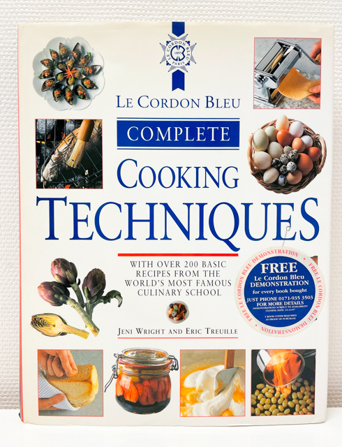 洋書 英語 Le Cordon Bleu Complete Cooking Techniques ル・コルドンブルー フランス料理本 ソース ドレッシング パン デザート 調理法_画像1