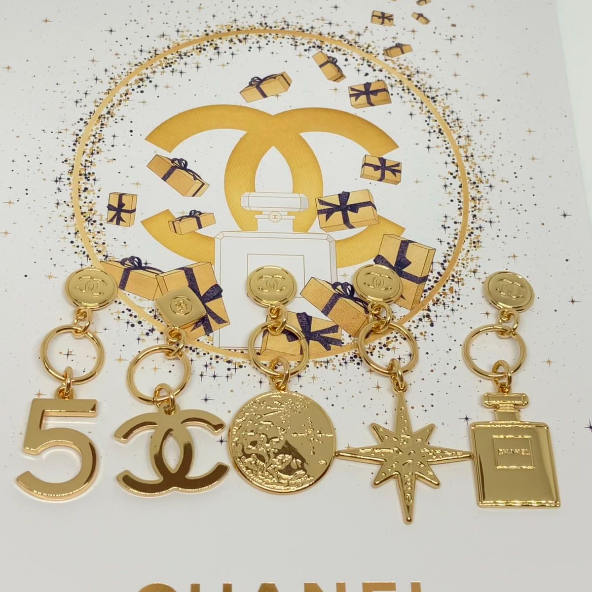 シャネル ホリデー限定 チャーム クリスマス|Yahoo!フリマ(旧 シャネル ホリデー限定 チャーム クリスマス|Yahoo!フリマ(旧