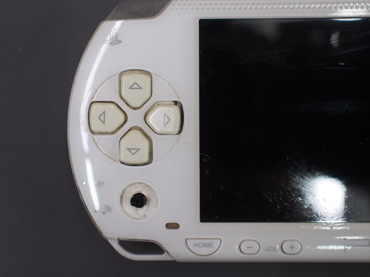 中古 ジャンク品 ソニー SONY Play Station Portable PSP プレイステーションポータブル 4GB メモリースティック付 型式: PSP-1000_画像3