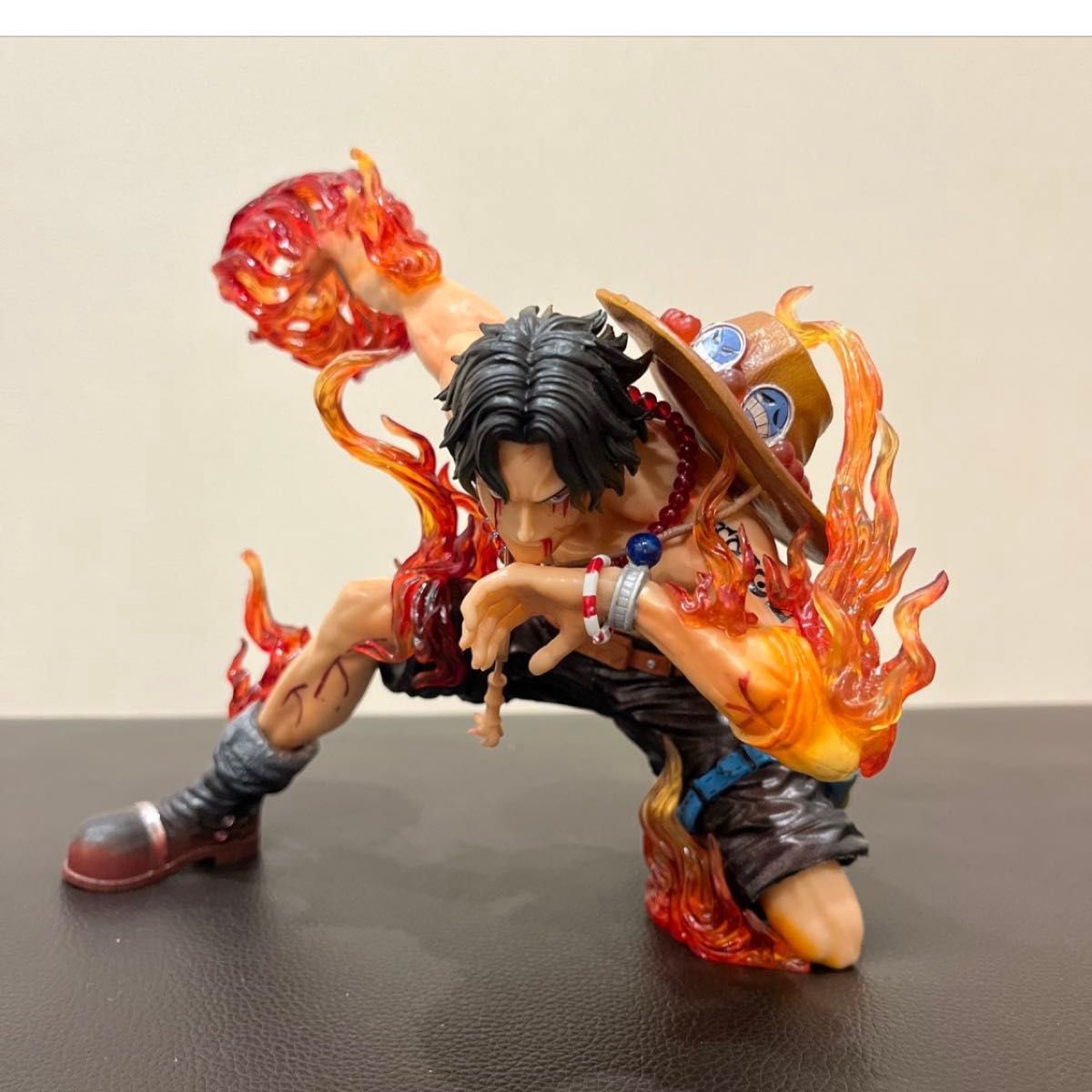 ONE PIECE ワンピース 火拳のエース フィギュア 海外オリジナル ONE PIECE ワンピース 火拳のエース フィギュア 海外オリジナル