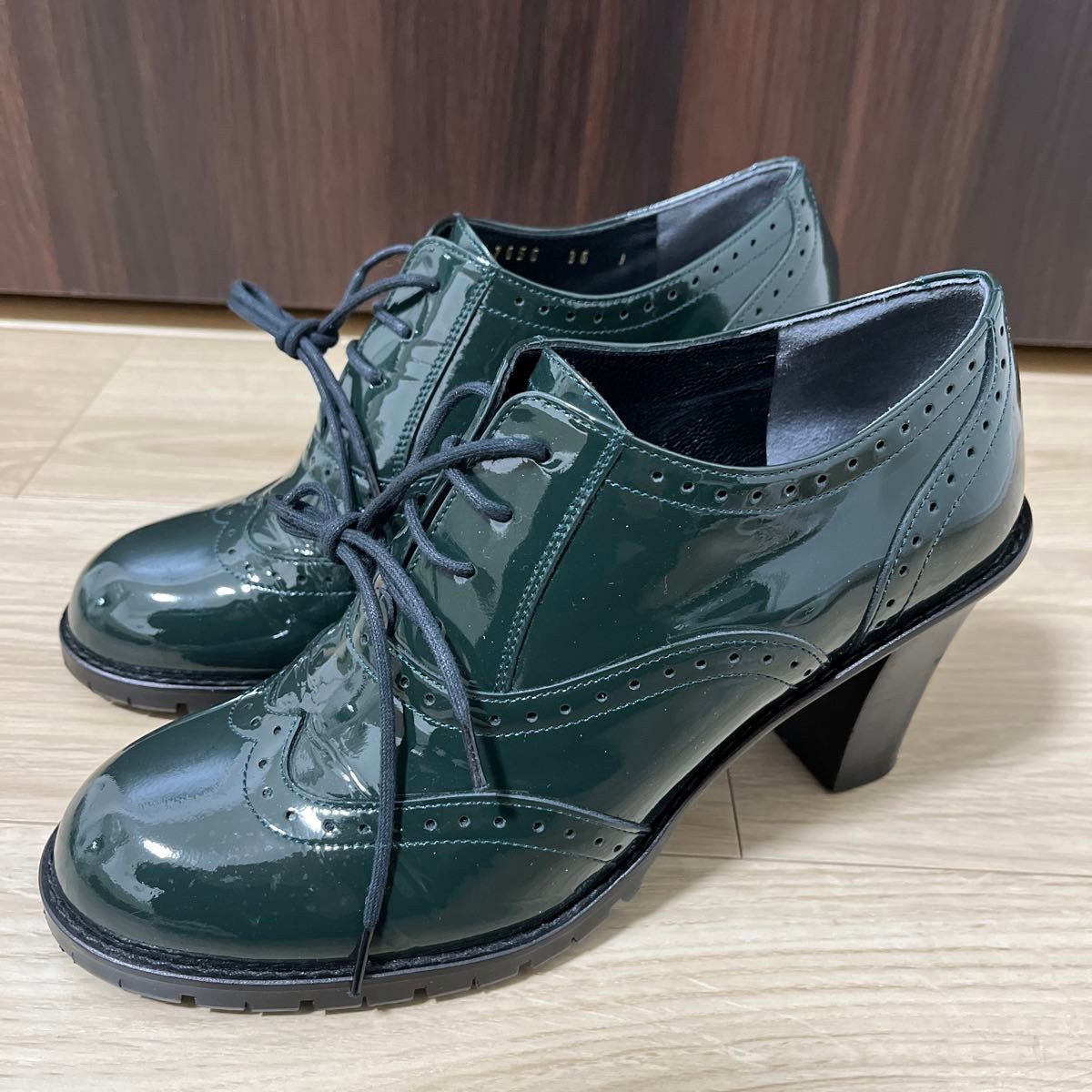 美品！SHOE GALLERY OTA レースアップパンプス36