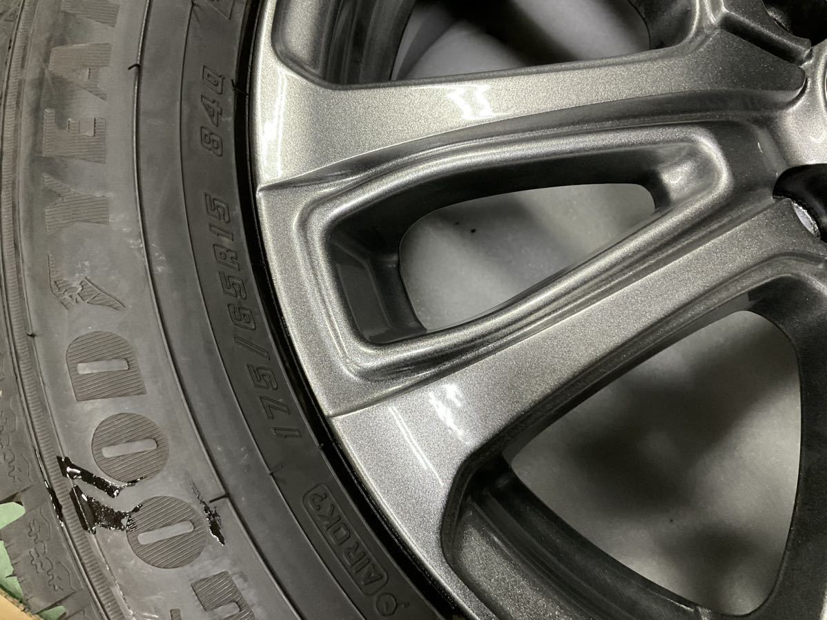 シビラ　L-5 15インチ 175/65R15 2023年式 スタッドレス タイヤホイール　グッドイヤー　アイスナビ　アクア　ヴィッツ　美品_画像7