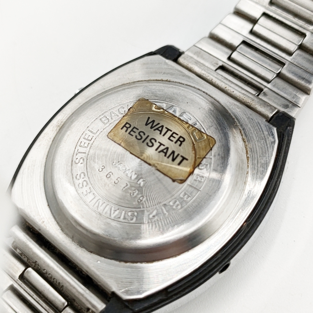 【電池切れ】CASIO カシオ クォーツ 腕時計 デジタル文字盤 Lithium シルバー×ネイビー ボーイズサイズ B812の画像2