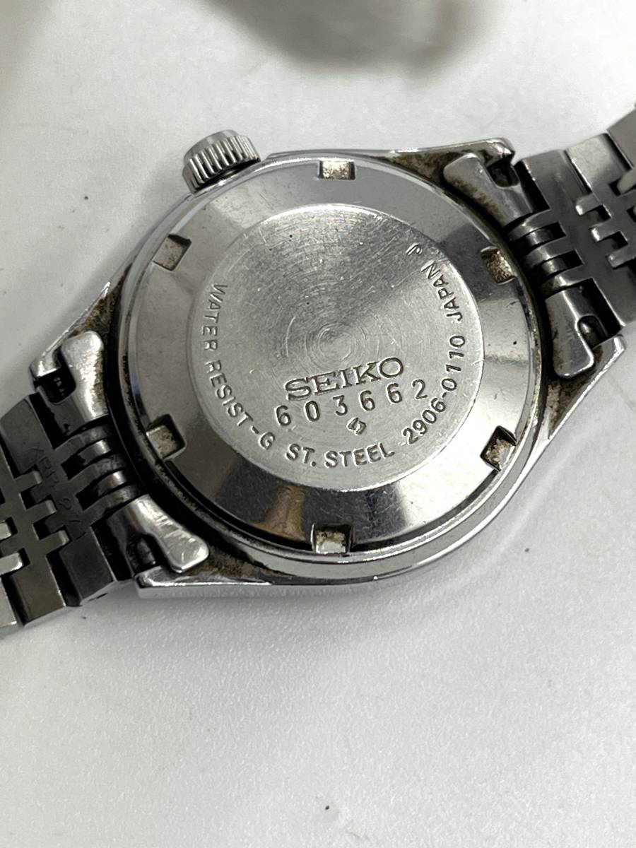 【稼動○】SEIKO セイコー 自動巻き 腕時計 シルバー文字盤 21石 デイデイト カットガラス ラウンド ケースシルバー レディース 2906-0110_画像2