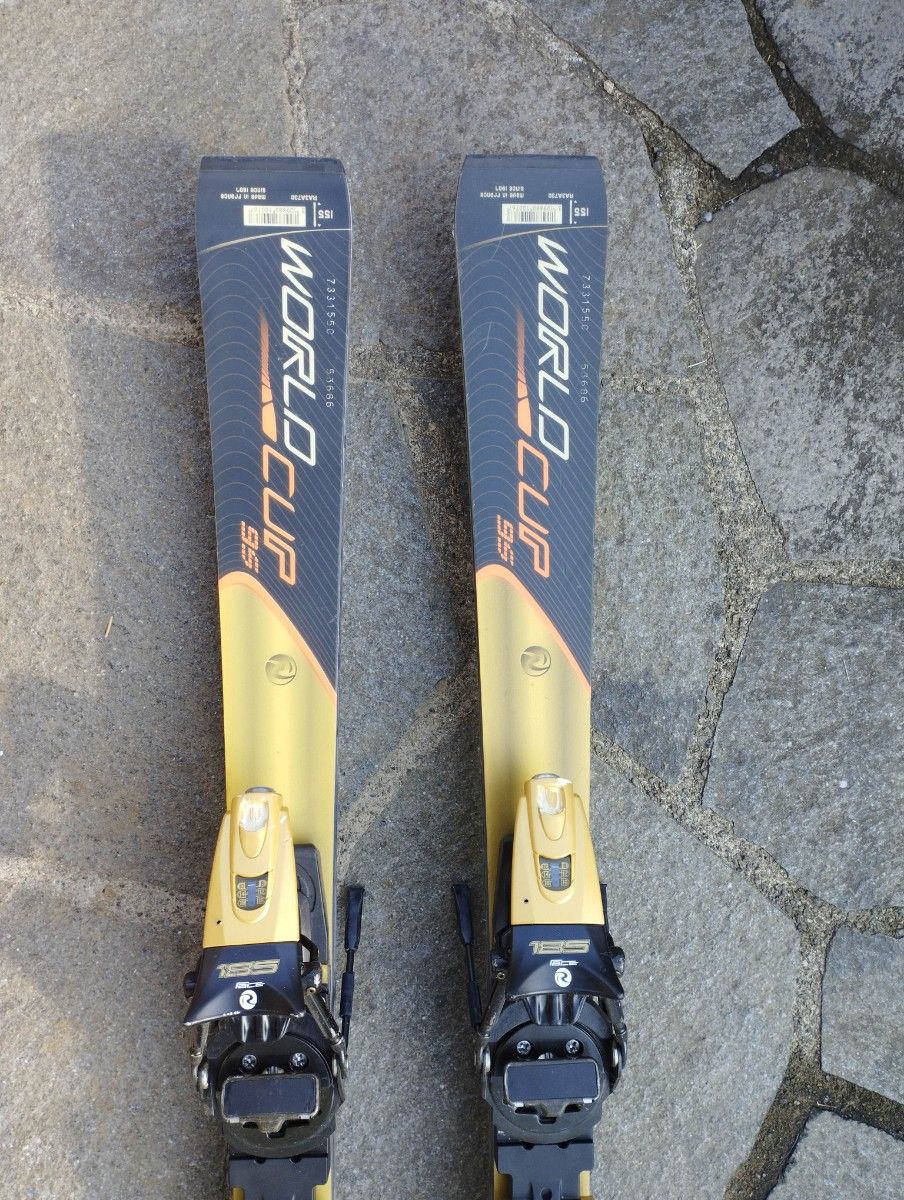 最終価格 スキー板 ROSSIGNOL ロシニョール SL ワールドカップ9S 最終価格 スキー板 ROSSIGNOL ロシニョール SL ワールドカップ9S