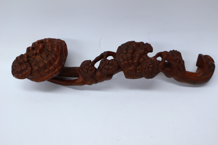 e681 技工名品 仏教美術 古い 黄楊 霊芝 彫刻 如意 極上細工 e681 技工名品 仏教美術 古い 黄楊 霊芝 彫刻 如意 極上細工