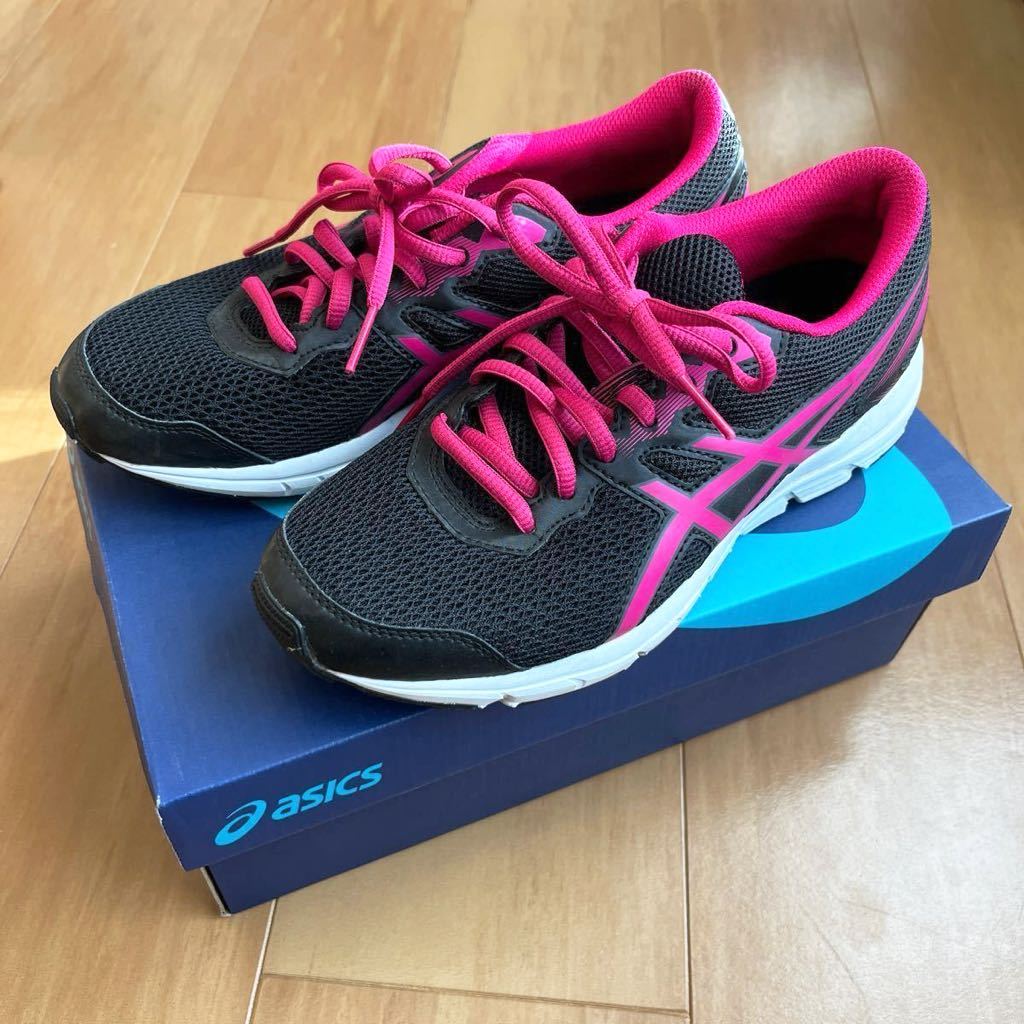 【良品】◆アシックス スニーカー asics GEL-ZARACA 5 GS/C635N ブラック-ピンク 23.5センチ◆アシックススニーカー◆ランニングシューズ◆_画像1