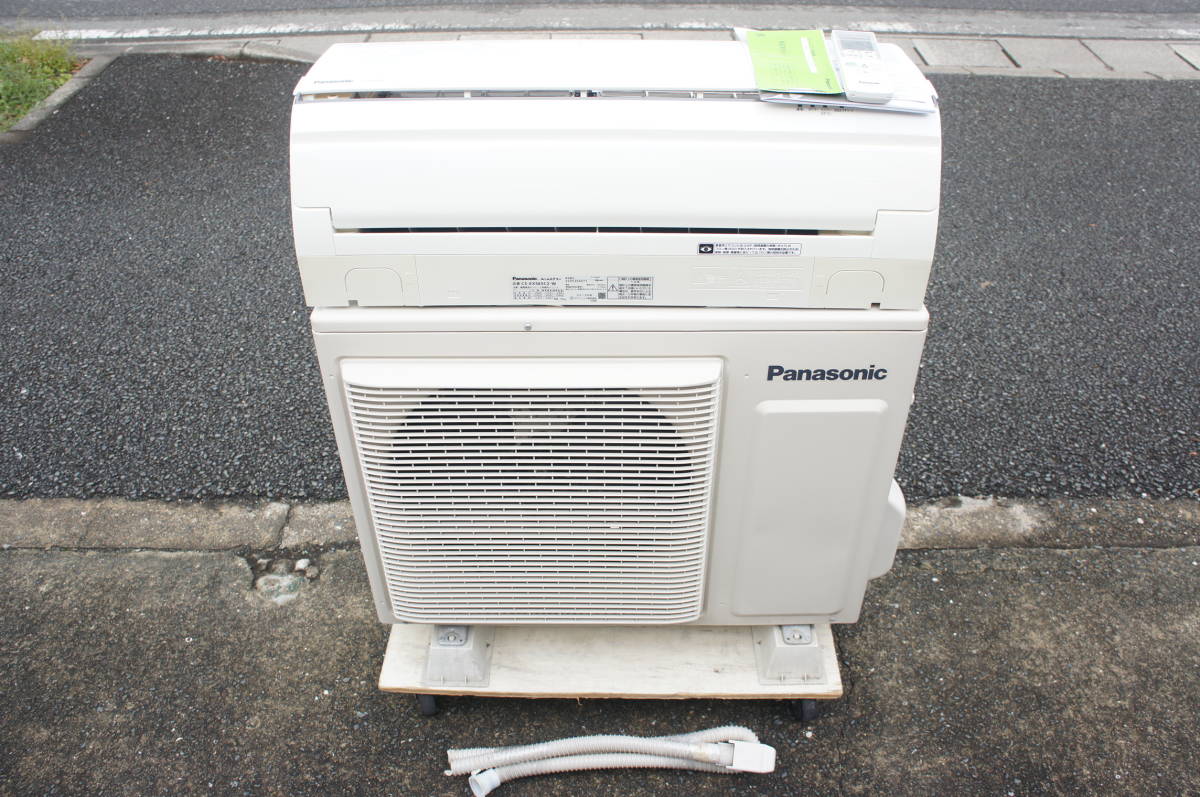６０■Panasonic　パナソニック CS-X565C2　２０１５年製 エアコン 冷房5.6kw 18畳 _画像1