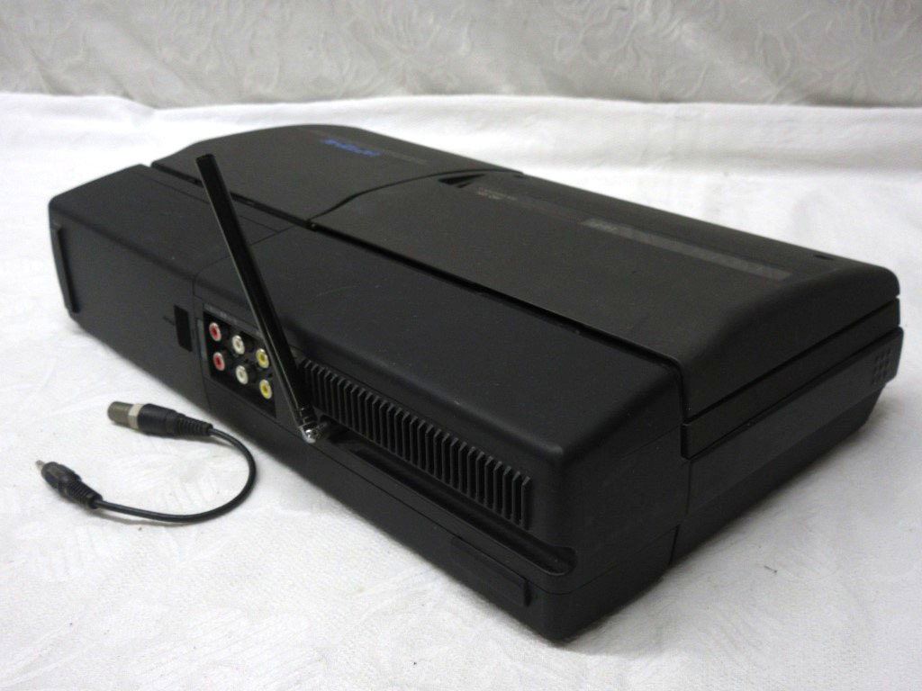 01K055 レトロ 1989年製 HITACHI 日立 テレビ付ビデオデッキ MASTACS [VT-LC50] 本体のみ 未確認 ジャンク 現状 部品取りなどに _画像7