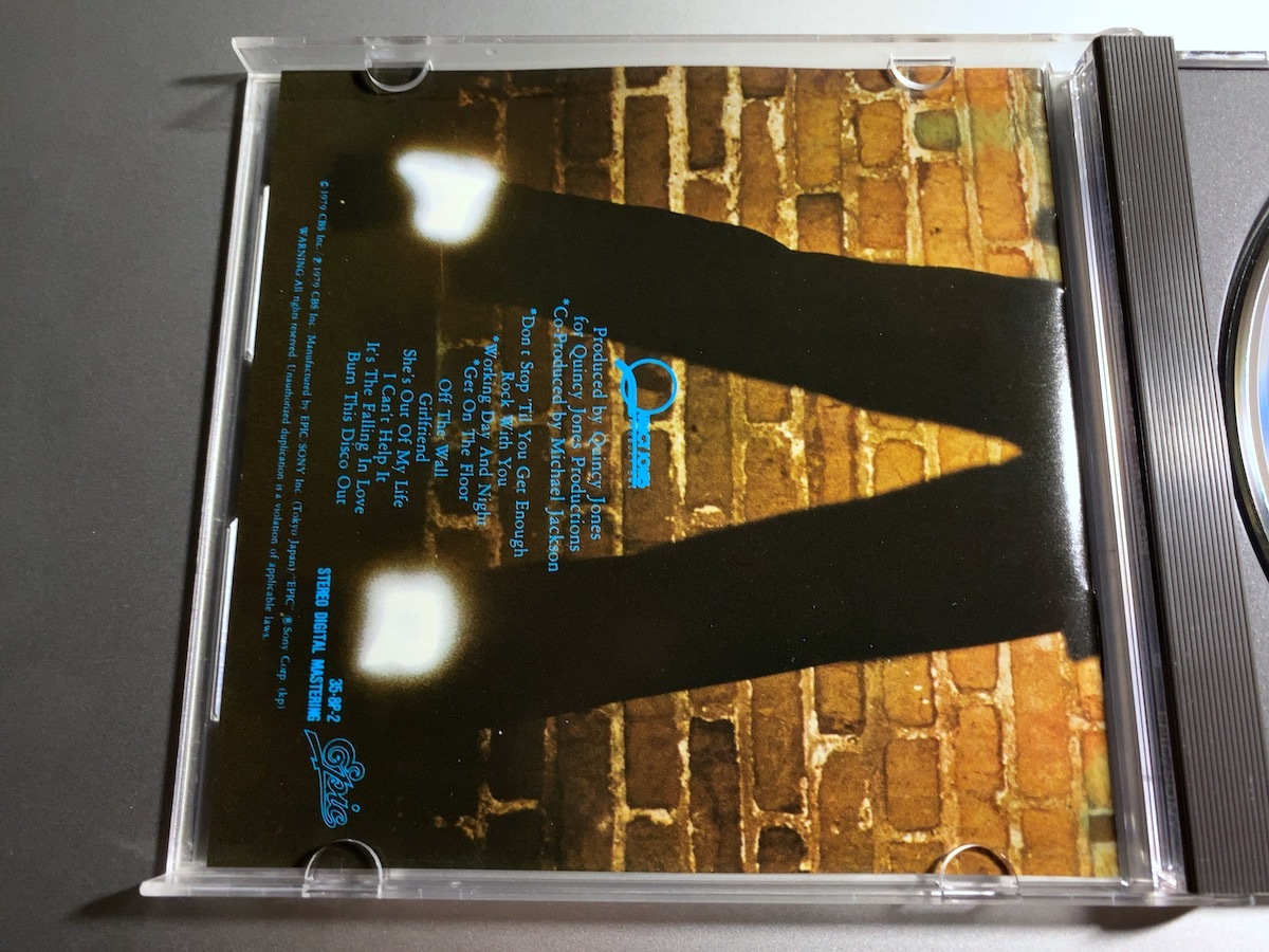 旧規格CD マイケル・ジャクソン MICHAEL JACKSON 「オフ・ザ・ウォール OFF THE WALL」 35・8P-2 CBS SONY刻印_画像2