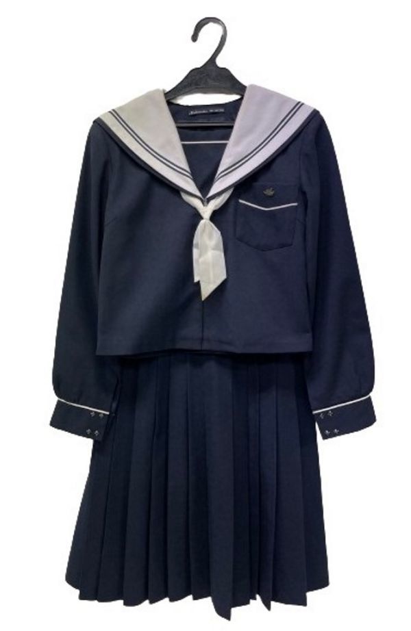 bw_1389 3点セット 静岡県 浜松市立蜆塚中学 冬服 タイ・校章付き 長袖 セーラー服 上下セット 女子制服_画像1