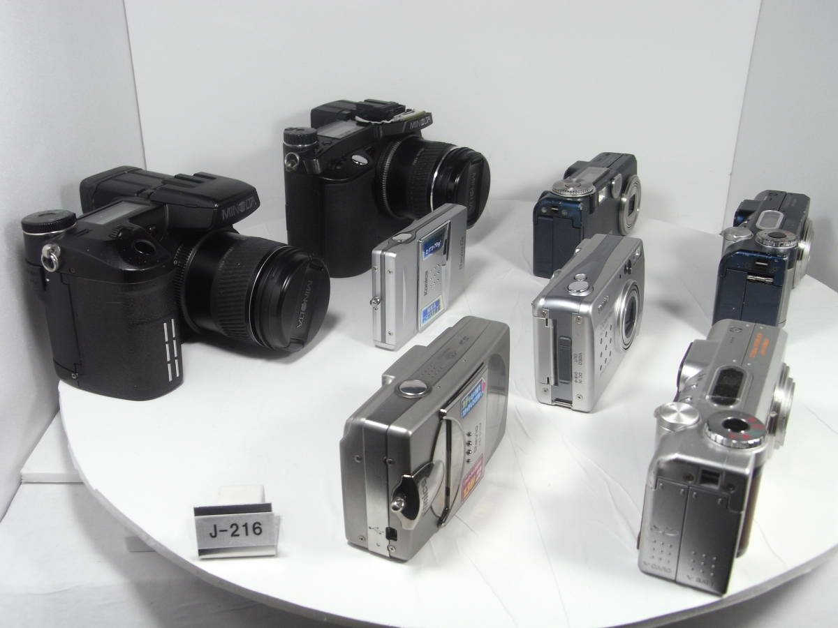 MINOLTA DiMAGE 7Hi 1台,A1 1台,F200 2台,F300 1台, Konica Revio KD-510Z 1台,C2 1台,Digital Revio KD-300Z 1台 要修理 まとめて8台 J216_画像3