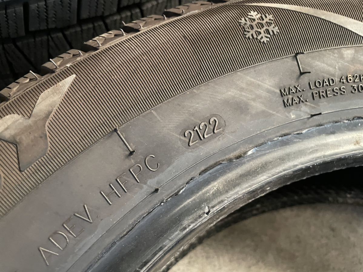 ［F0036］中古スタッドレスタイヤ165/70R14 2022年製造4本セット！送料込み！マーチ、タフトなどに_画像9