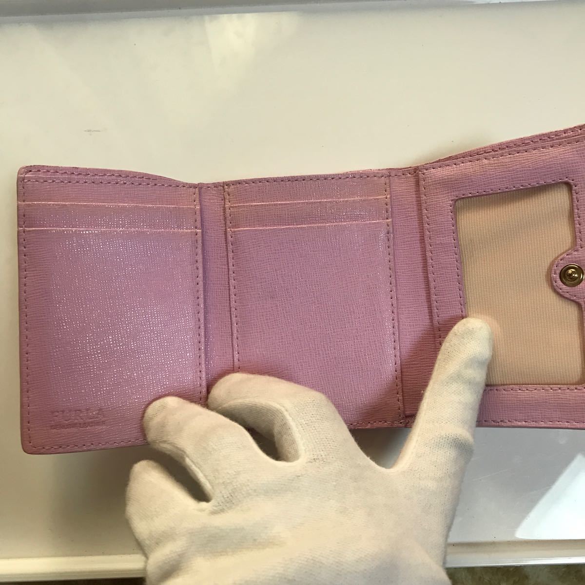 FURLA 三つ折り財布 ピンク レザー コンパクトウォレット　フルラ　レディース　ブランド_画像7