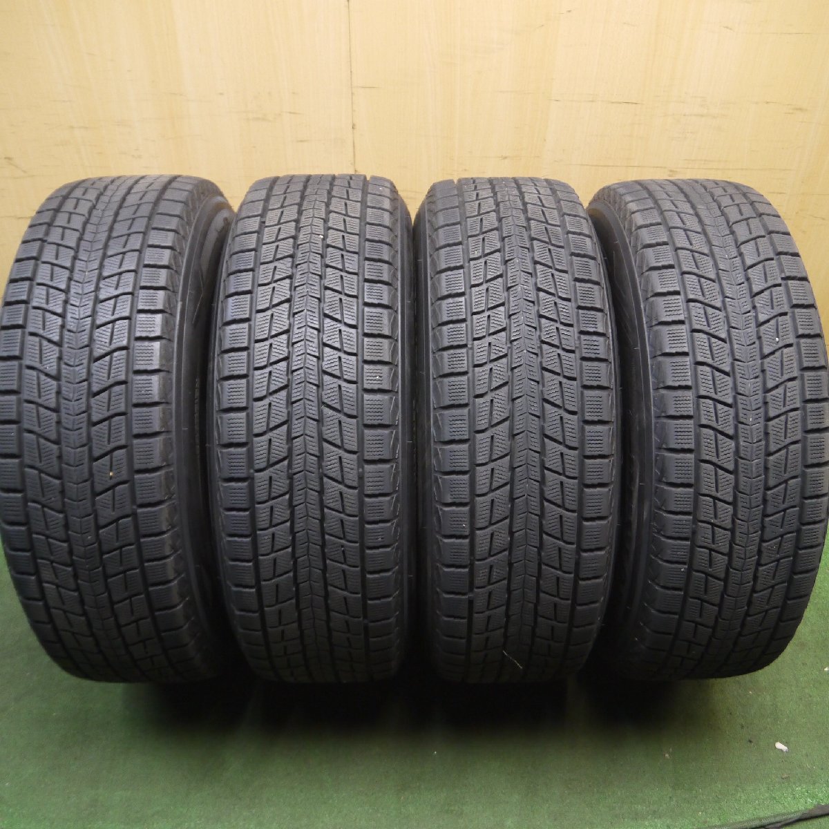 *送料無料*センサー付 バリ溝 キレイ 9分★レクサス 20系 RX450h 純正 235/65R18 スタッドレス ダンロップ SJ8 PCD114.3/5H★4011010KKスタ_画像5