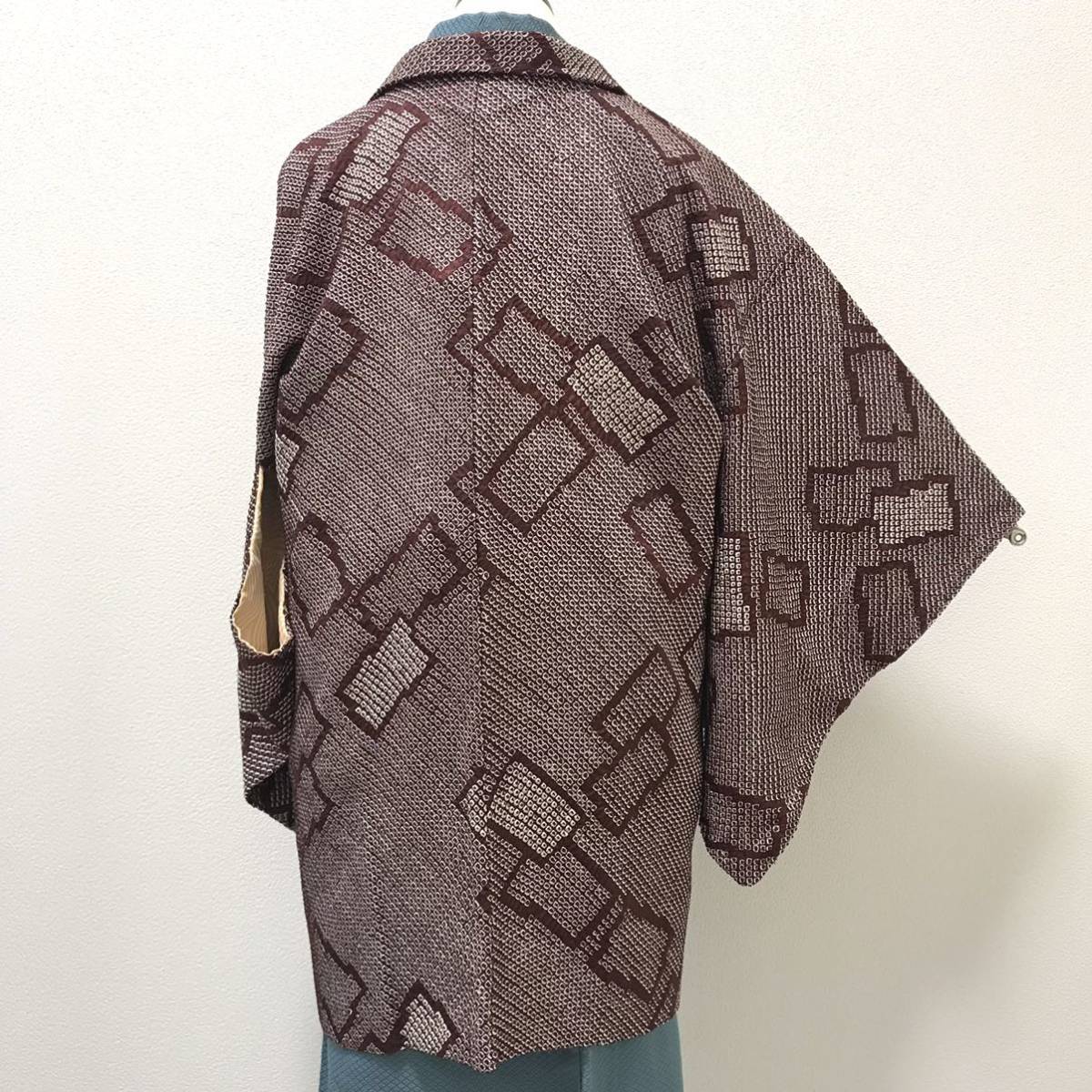 [コート]羽織 美品 正絹 茶紫色 総鹿の子絞り ブロック模様 羽織紐 袷 リサイクル着物 kimono japan