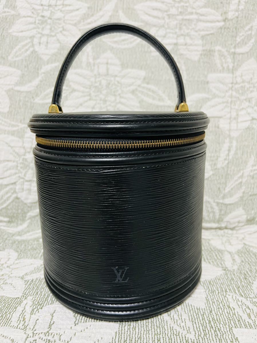 【LOUIS VUITTON】ルイヴィトン カンヌ エピ ノワール M48032ハンドバッグ _画像2