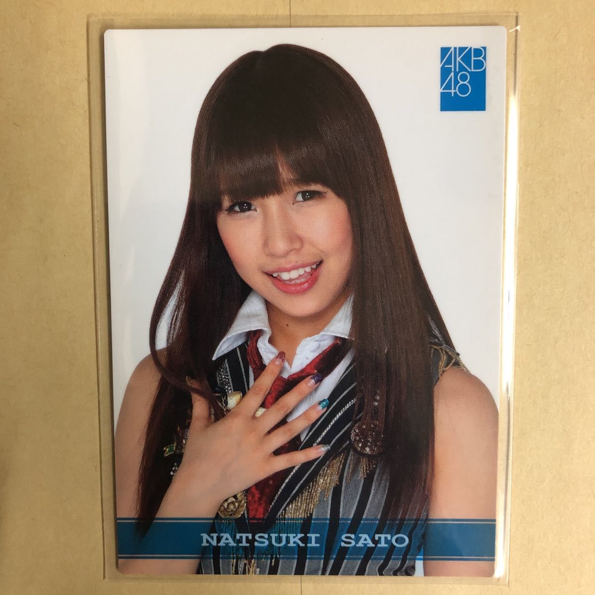 AKB48 佐藤夏希 2011 トレカ アイドル グラビア カード R202N タレント トレーディングカード_画像1