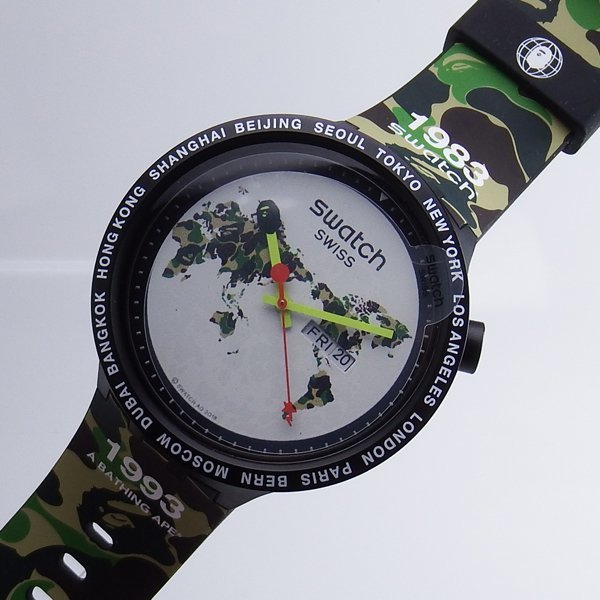 極美品 Swatch × A BATHING APE BIG BOLD WORLD クォーツ 腕時計 スウォッチ エイプ 猿迷彩_画像4