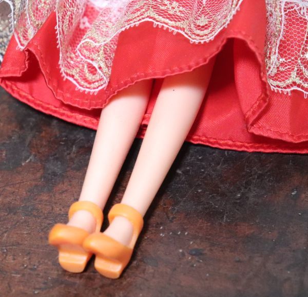 セーラームーン人形 BANDAI バンダイ セーラーヴィーナス 愛野美奈子 1993年製 昭和 当時物 着せ替え人形 ｎ613_画像6
