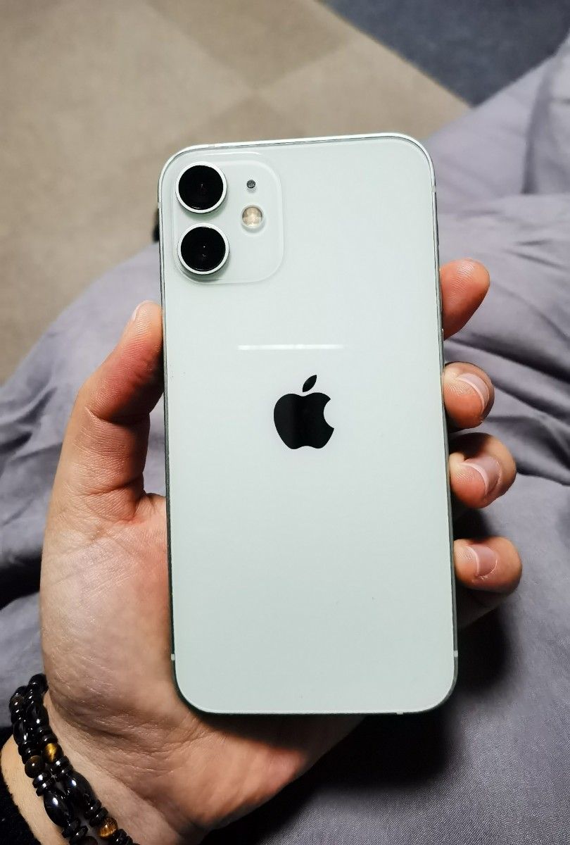 iPhone 12 mini 256gb simフリー+2中古ケース|Yahoo!フリマ(旧 iPhone 12 mini 256gb simフリー+2中古ケース|Yahoo!フリマ(旧