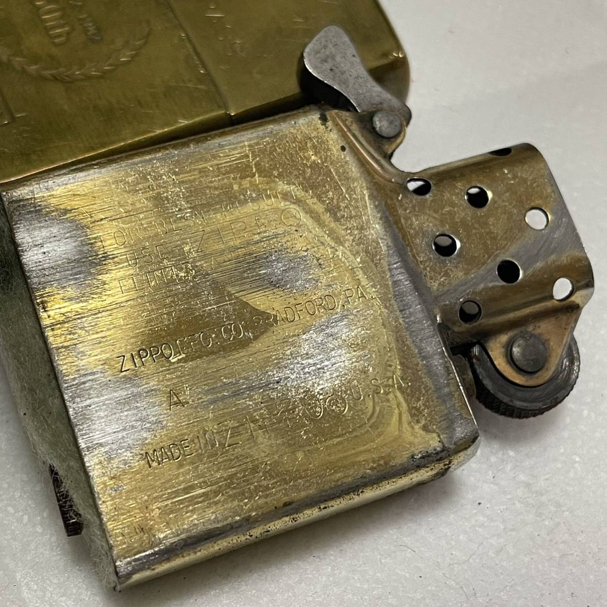 ZIPPO 1932 1982 50th SOLID BRASS 真鍮 COMMEMORATIVE LIGHTER ソリッドブラス ゴールドカラー オイルライター ジッポ_画像6