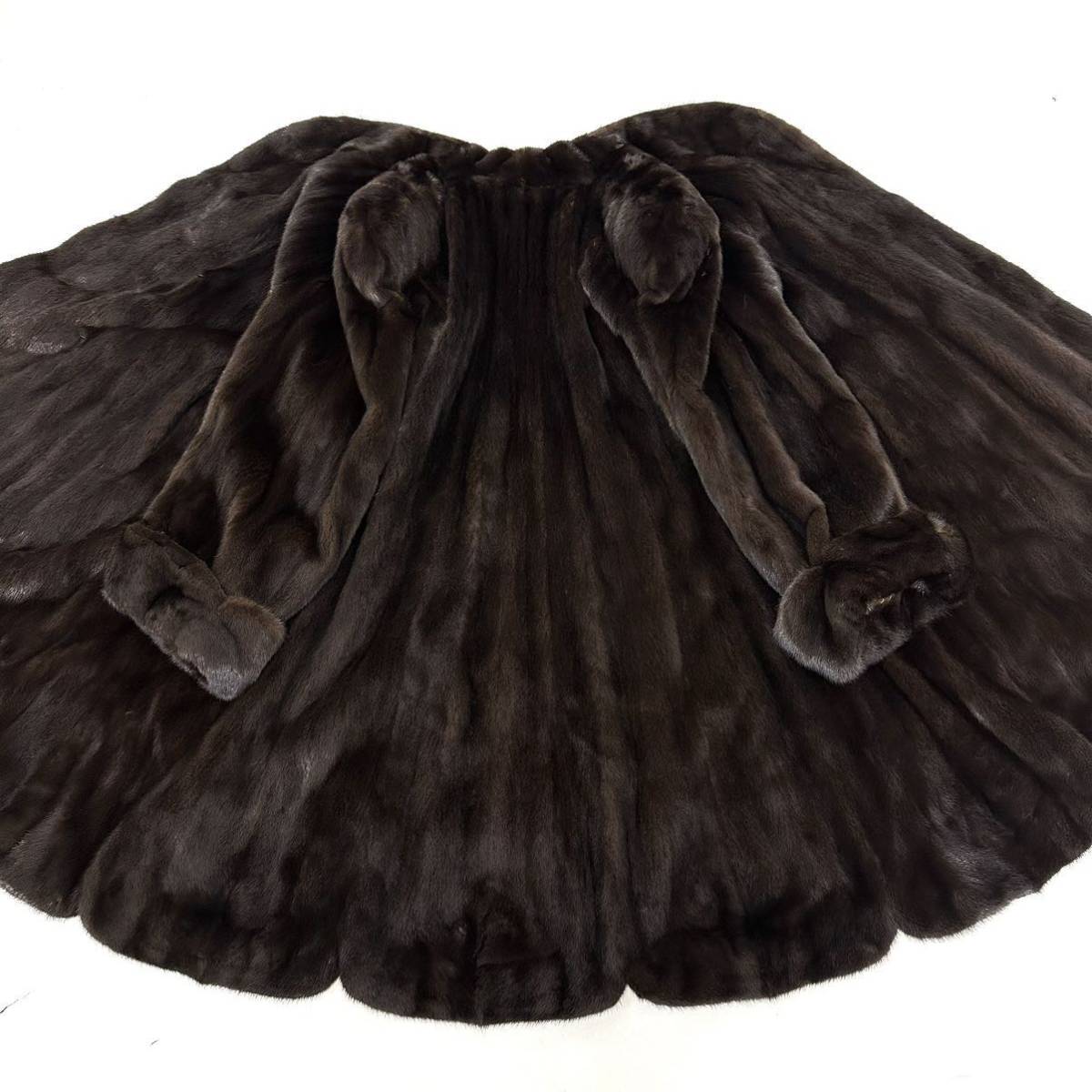 【貂商】h1845 BLACKGLAMA ブラックミンク ハーフコート デザインコート セミロング ロングコート ミンクコート 貂皮 mink身丈 約100cm_画像7