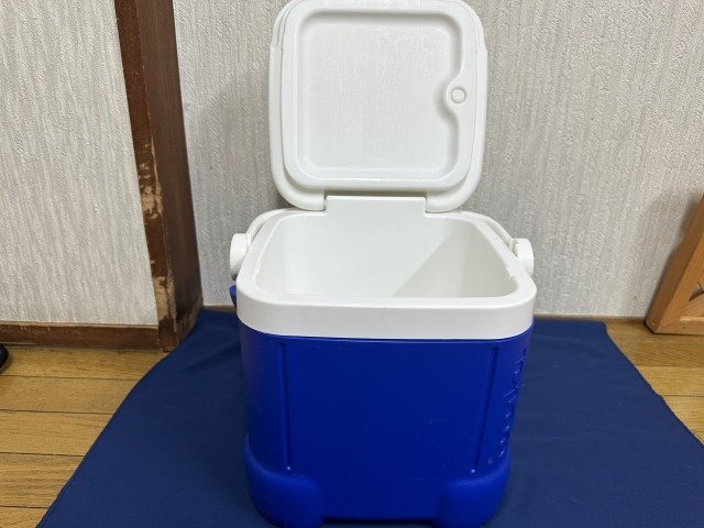 IGLOO イグルー クーラーボックス ブルー ホワイト 中古_画像7