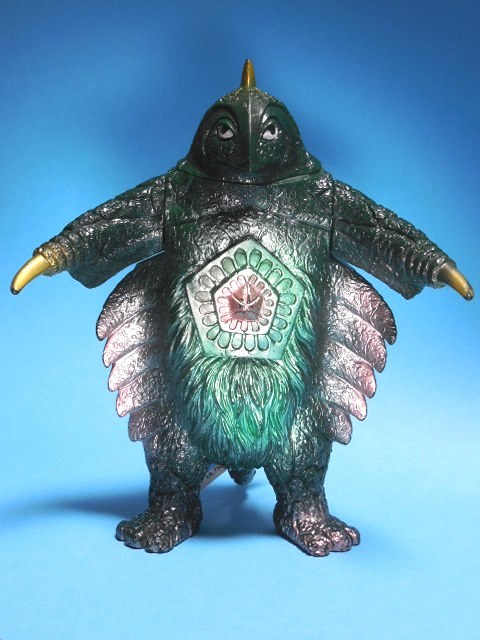 ☆白成型 ベムラー 1983 プラタグ付 未塗装 バンダイ ウルトラ ☆白成型 ベムラー 1983 プラタグ付 未塗装 バンダイ ウルトラ