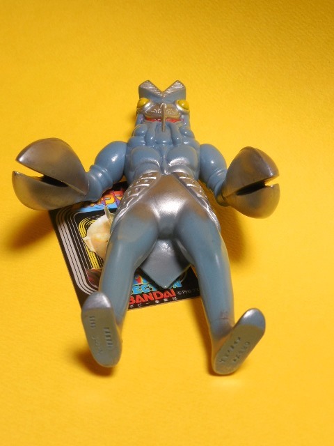 初版 バルタン星人 プラタグ付 1983 バンダイ ウルトラ 初版 バルタン星人 プラタグ付 1983 バンダイ ウルトラ