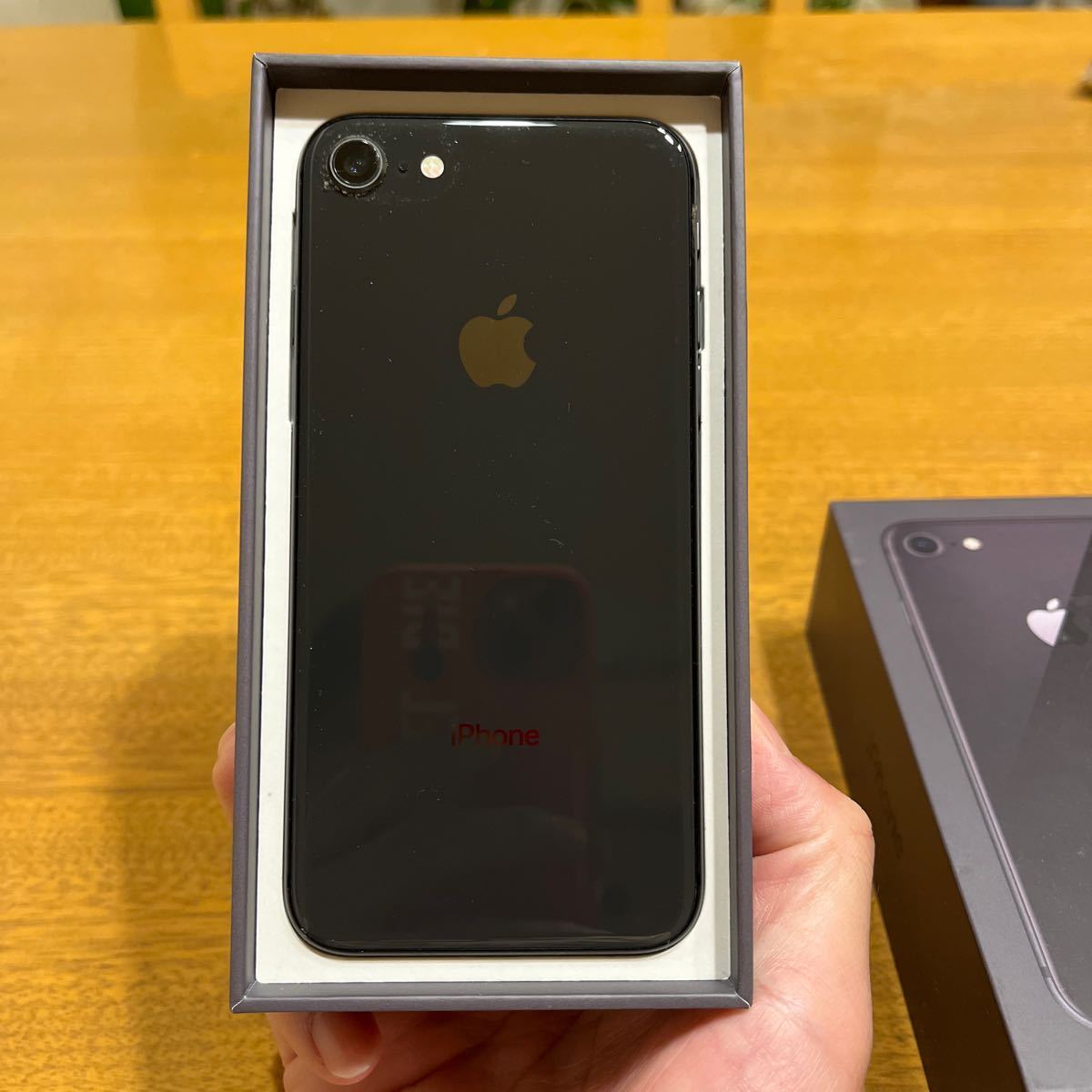 [送料込]iPhone８(Space Gray)64GB/SIMフリーの画像2