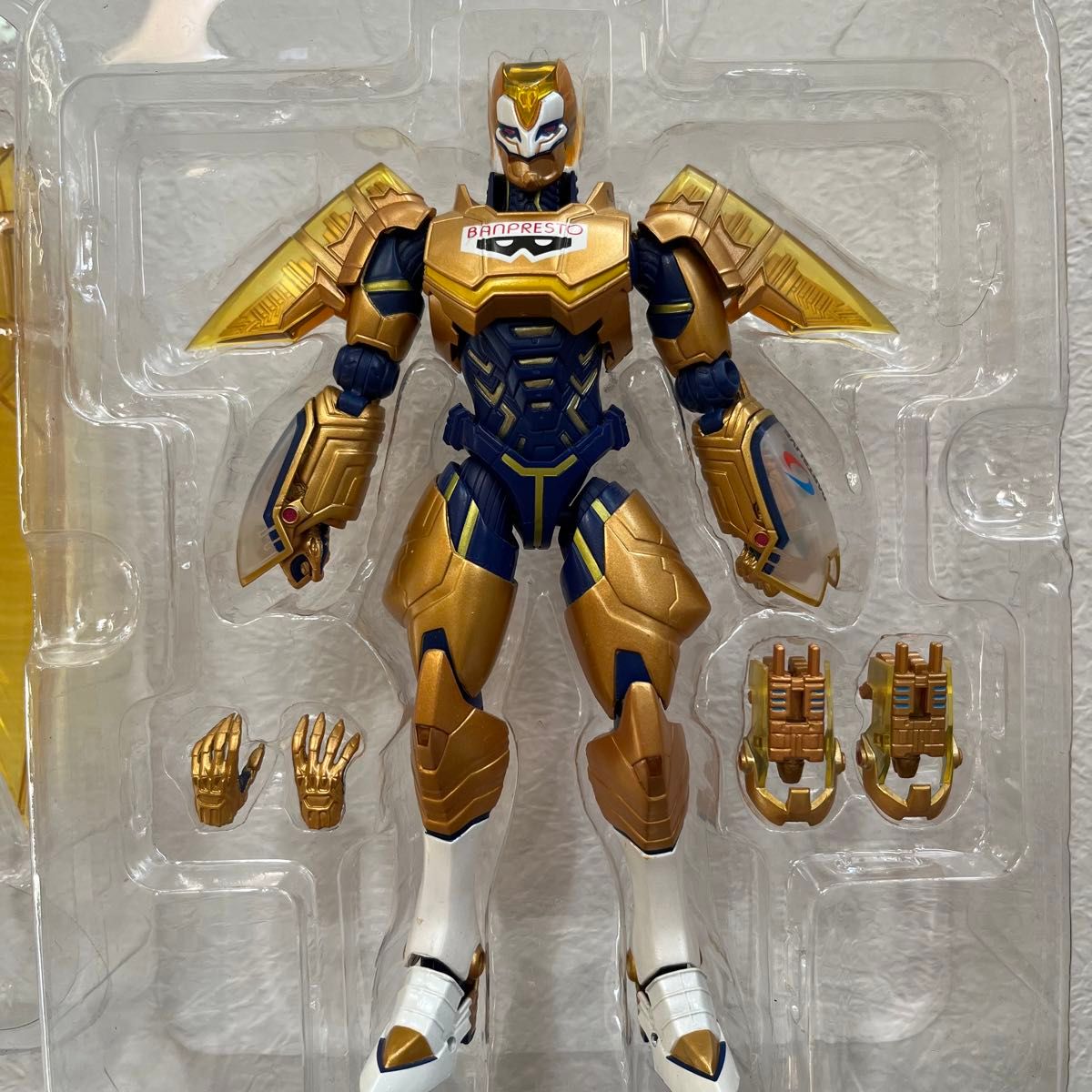 S.H.フィギュアーツ 劇場版 TIGER & BUNNY -The Rising- ゴールデンライアン