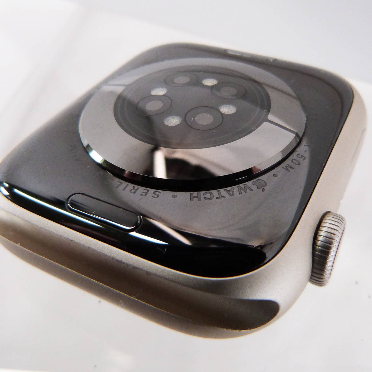中古　アップルウォッチ　Apple Watch　Series8　45ｍｍ 　MNK73J/A　Sutarlight Aluminum スターライト アルミニウム GPS+Cellular A2775_画像6