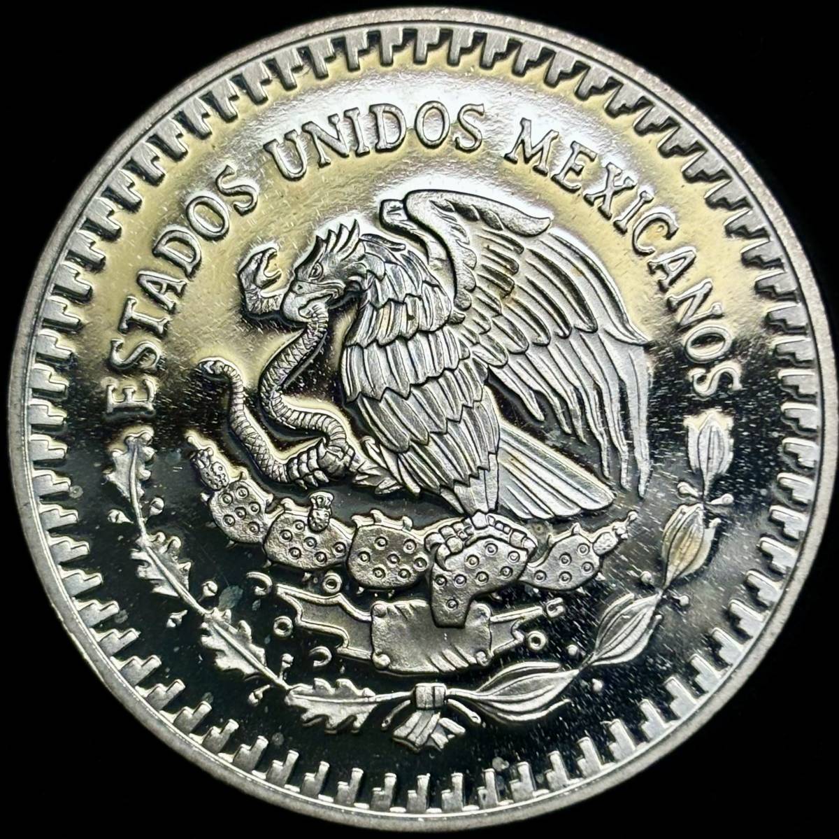 【メキシコ大型銀貨】(1オンス純銀 直径36mm 1990年銘 プルーフ)_画像2