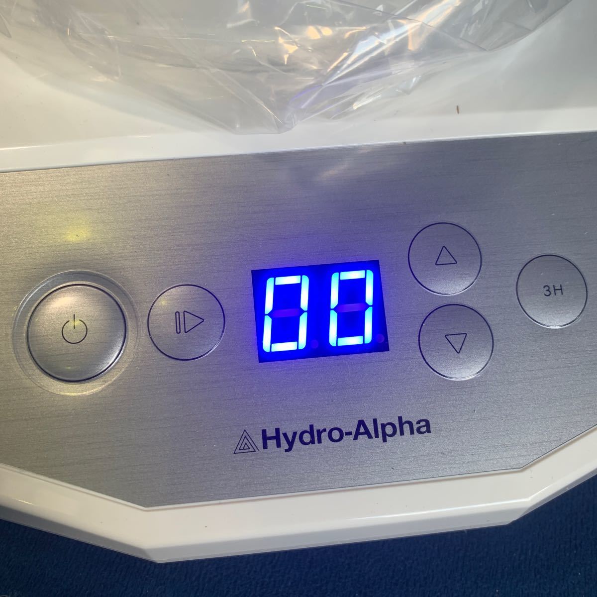 岸170 未使用品 1円〜 ユニヴェール ハイドロ・アルファ Hydro-Alpha 水素・酸素混合ガス発生装置 健康器具_画像2