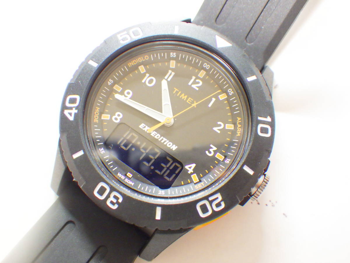 TIMEX タイメックス デジアナ クオーツ腕時計 TW4B16700　#778_画像2