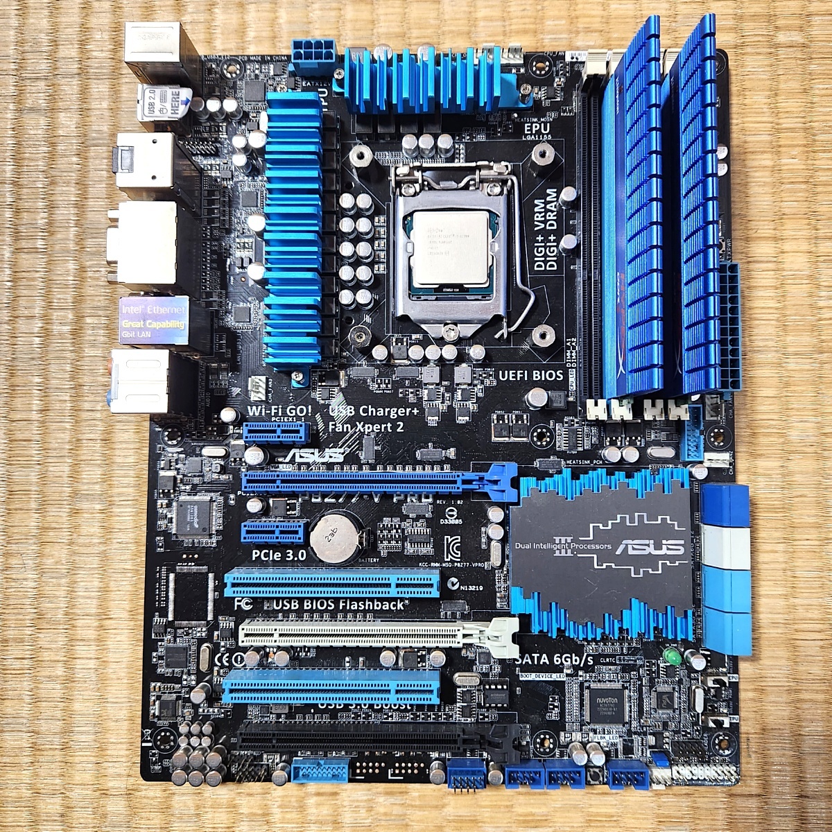 CPU INTEL インテル　CORE　i7-3770K　マザーボード ASUS P8Z77-V PRO　メモリ kingston HYPERX KHX21C11T1K2/8X 100s23-4685_画像3