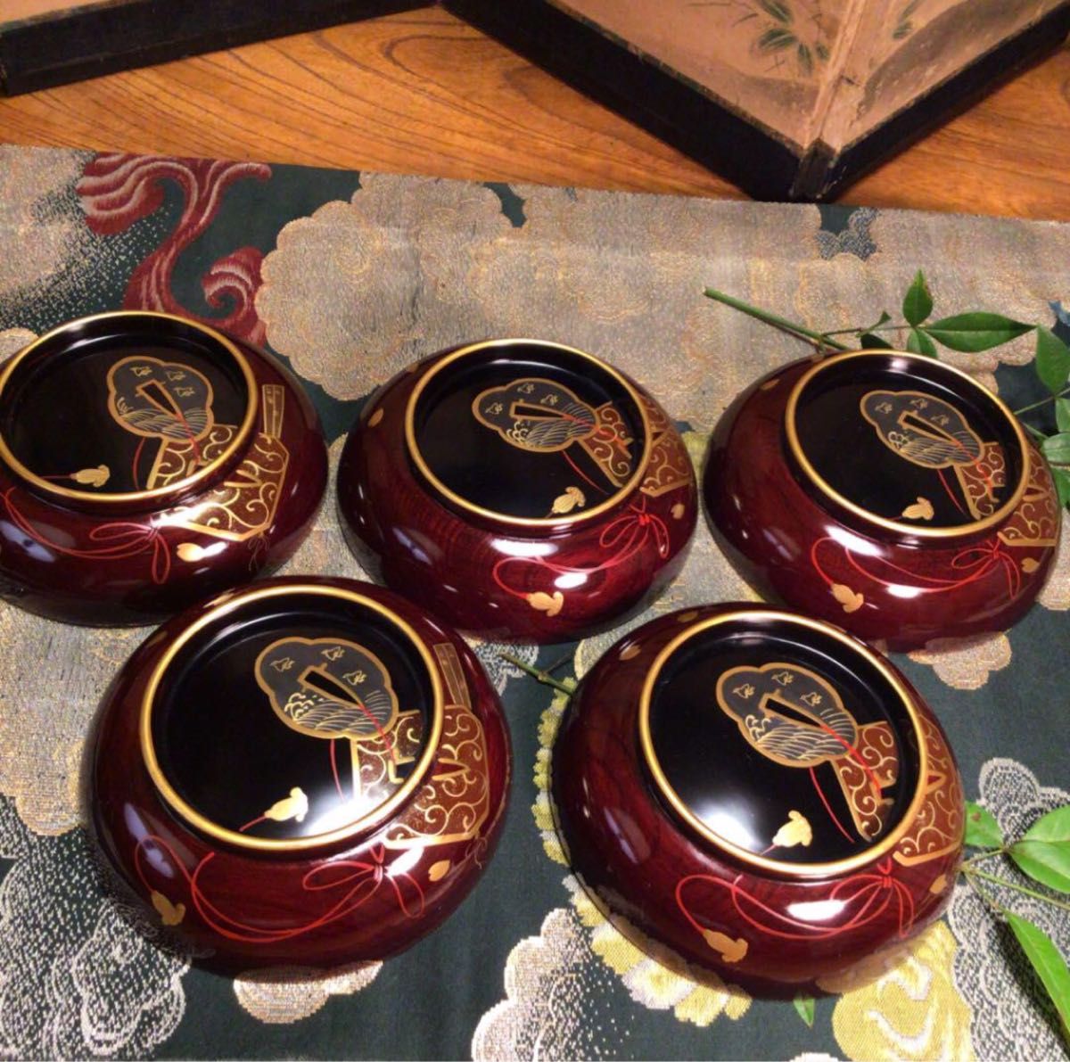 菊正AH6 輪島塗 蓋付吸物椀 三客 蒔絵 蕪七草図 吸物椀 お椀 縁金吸 菊正AH6 輪島塗 蓋付吸物椀 三客 蒔絵 蕪七草図 吸物椀