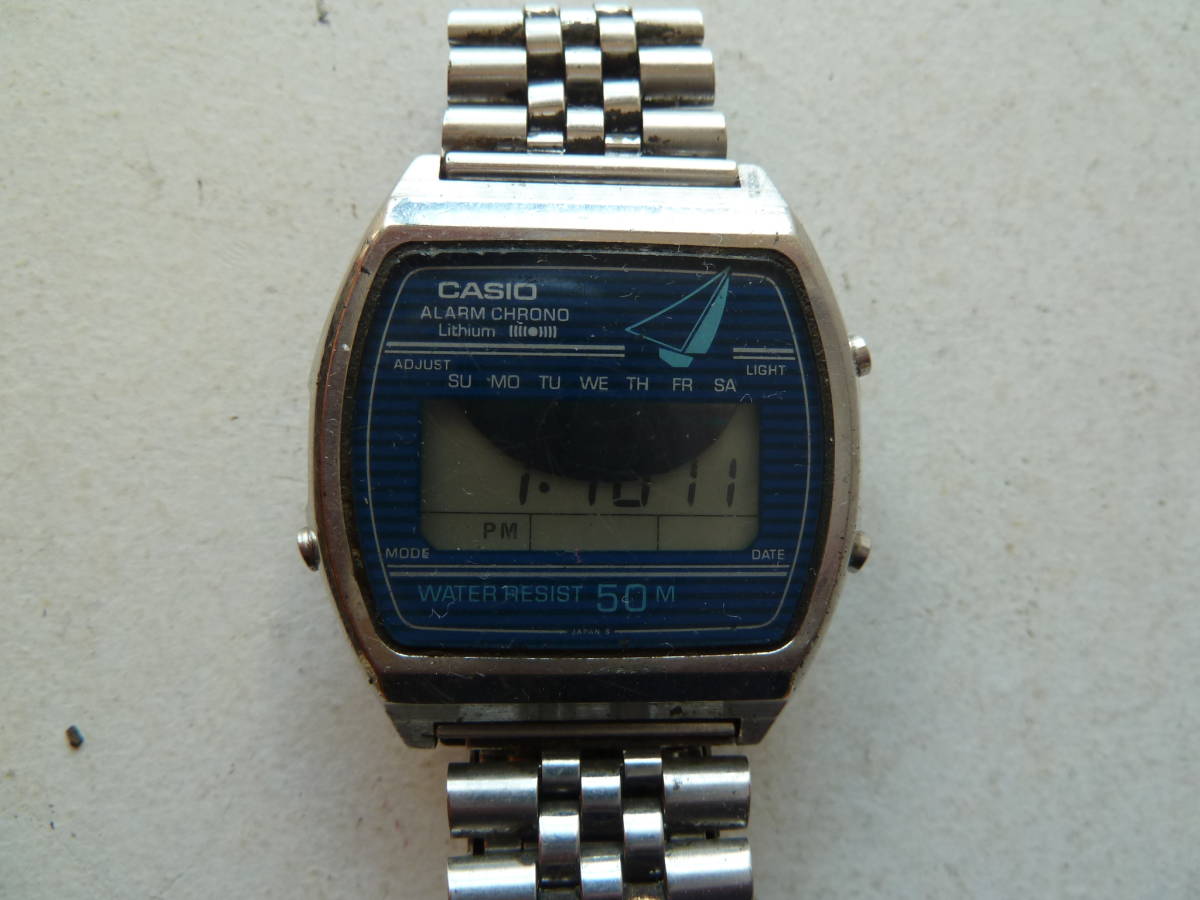 CASIO　カシオ　オールドデジタル　W-61　ヨット　ジャンク_画像1