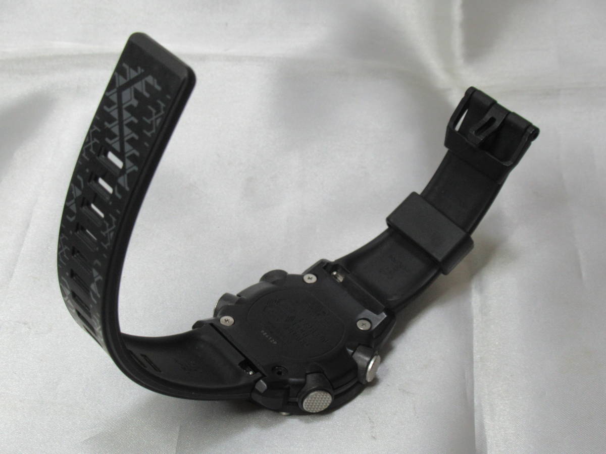 【電池交換済み、送料無料！】CASIO / カシオ G-SHOCK GA-2000BT-1AJR ブータン王国伝統柄 メンズ腕時計 G-ショックの画像4