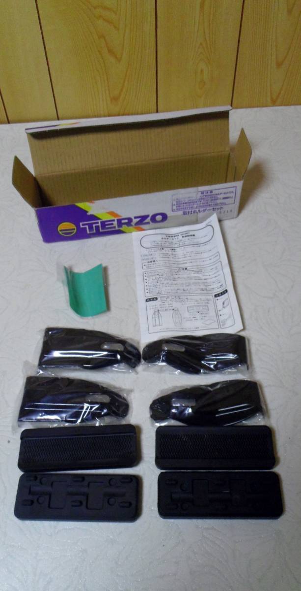 TERZO EH387★テルッツォ　ベースフット用ホルダー　 トヨタ・プリウス30系用　ZVW30系 ZVW3#★新品・未使用_画像2