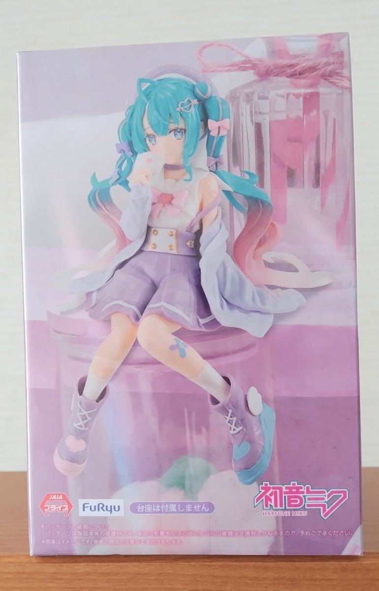 初音ミク　ぬーどるストッパーフィギュア　恋するセーラー服　パープルver._画像2